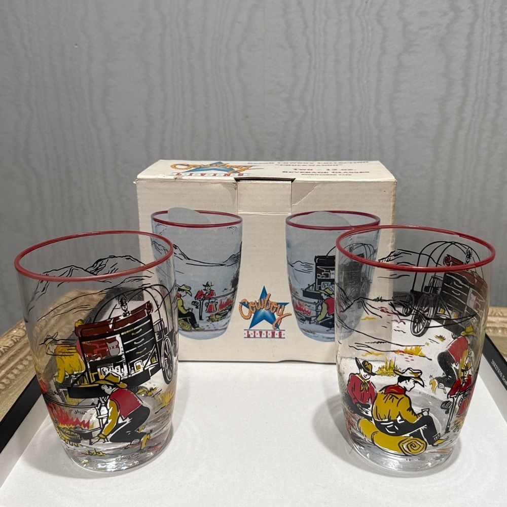 Vintage Cowboy Living Retro Cowboy Collection Chuckwagon Two 12 OZ Glasses NIB